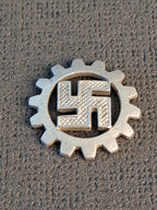 WW2 D.A.F. Badge