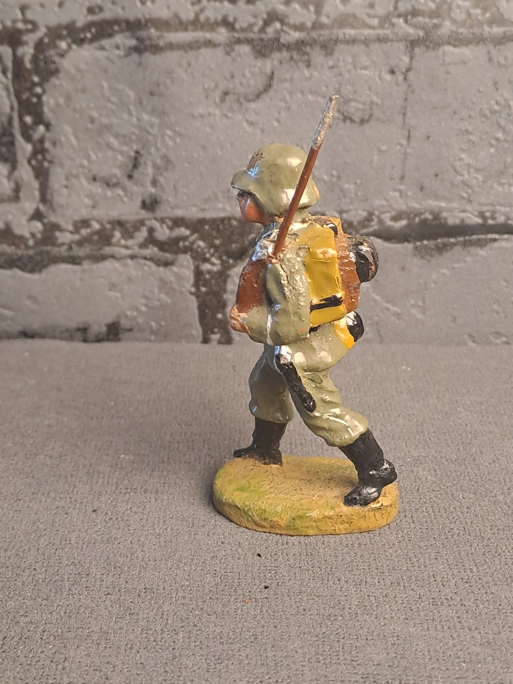 Elastolin German Soldier Marching