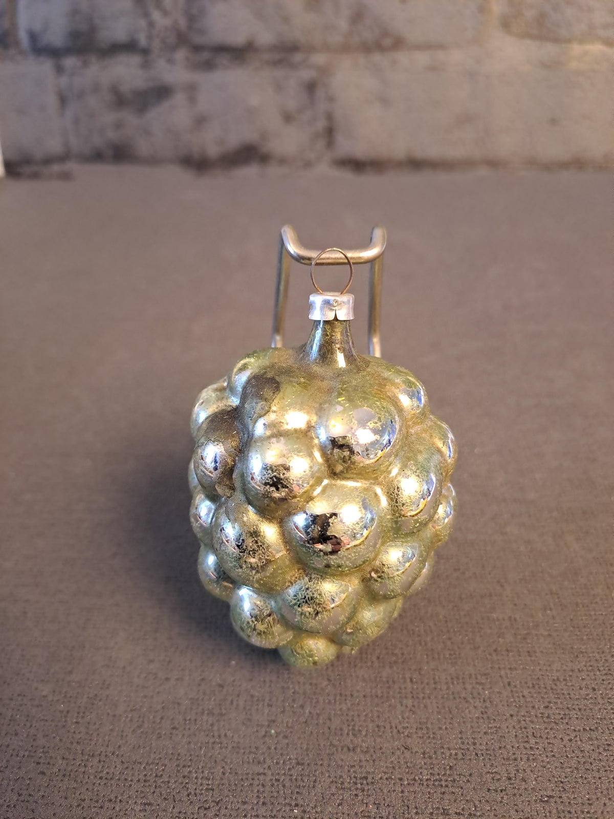 Vintage Christmas Ball / Vintage Julekugle