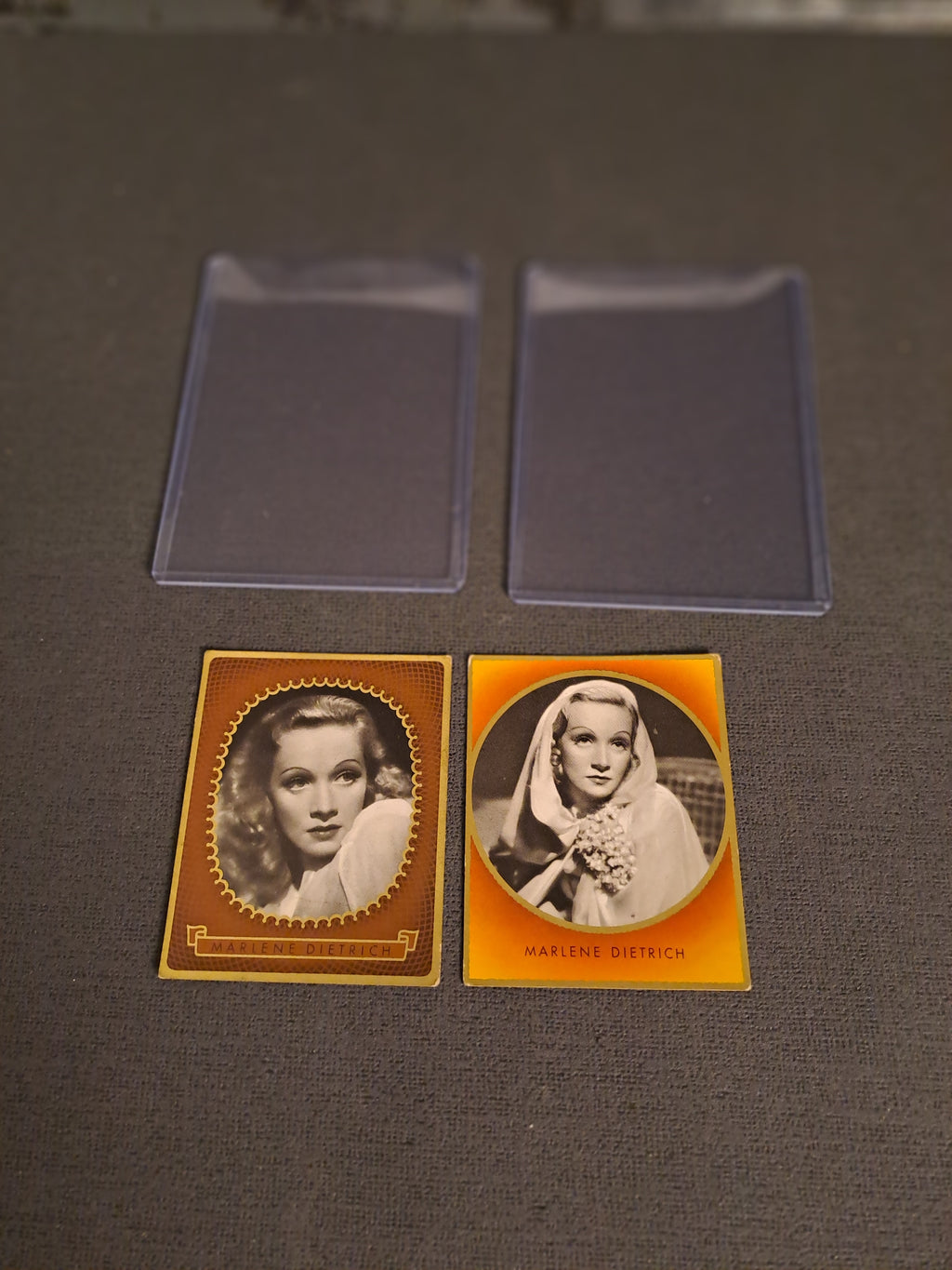 1937 MARLENE DIETRICH TOBACCO CARD + BUNTE NO 18
