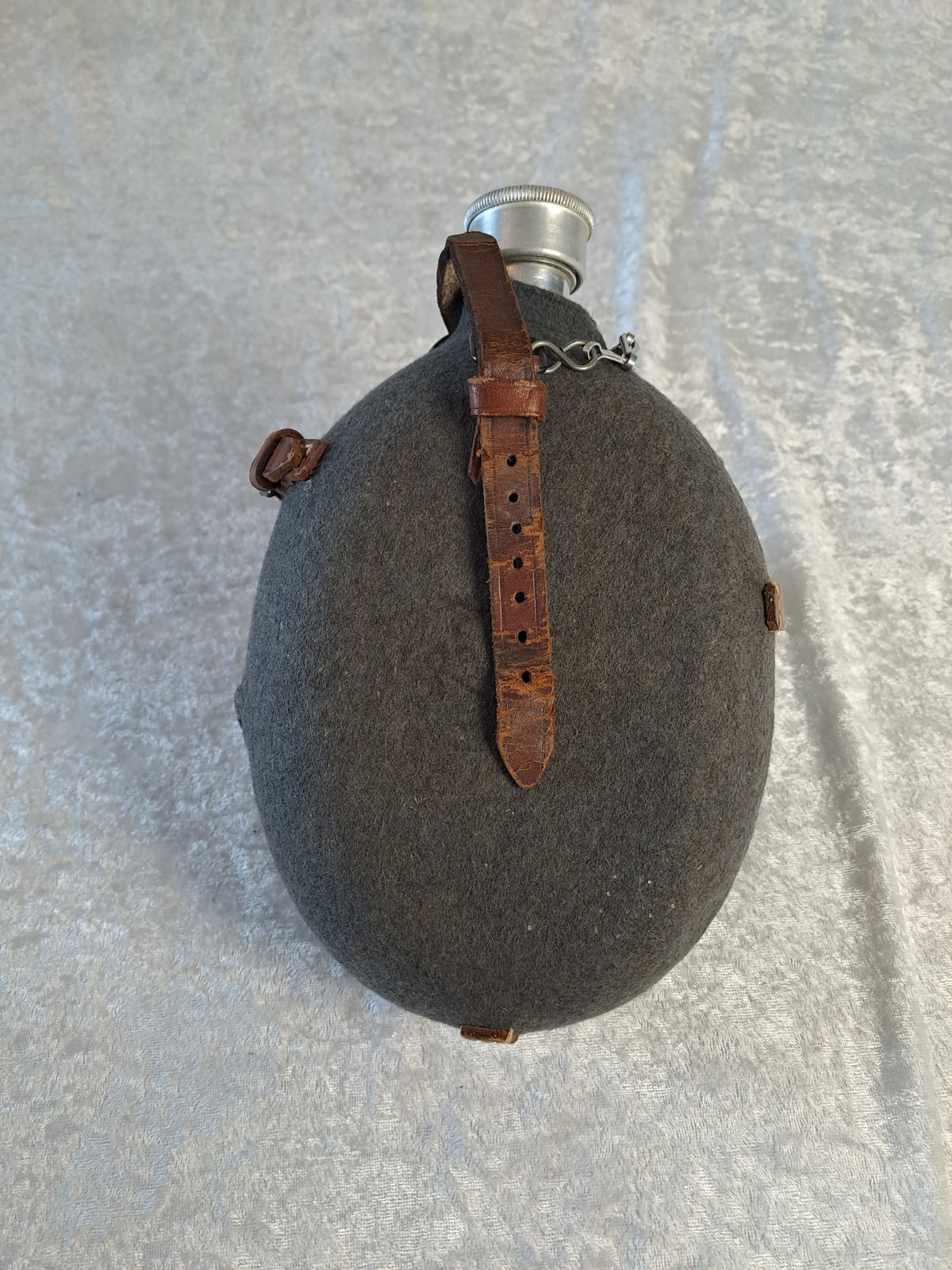 WW2 German Heer Water Bottle / WW2 Tysk Feltflaske