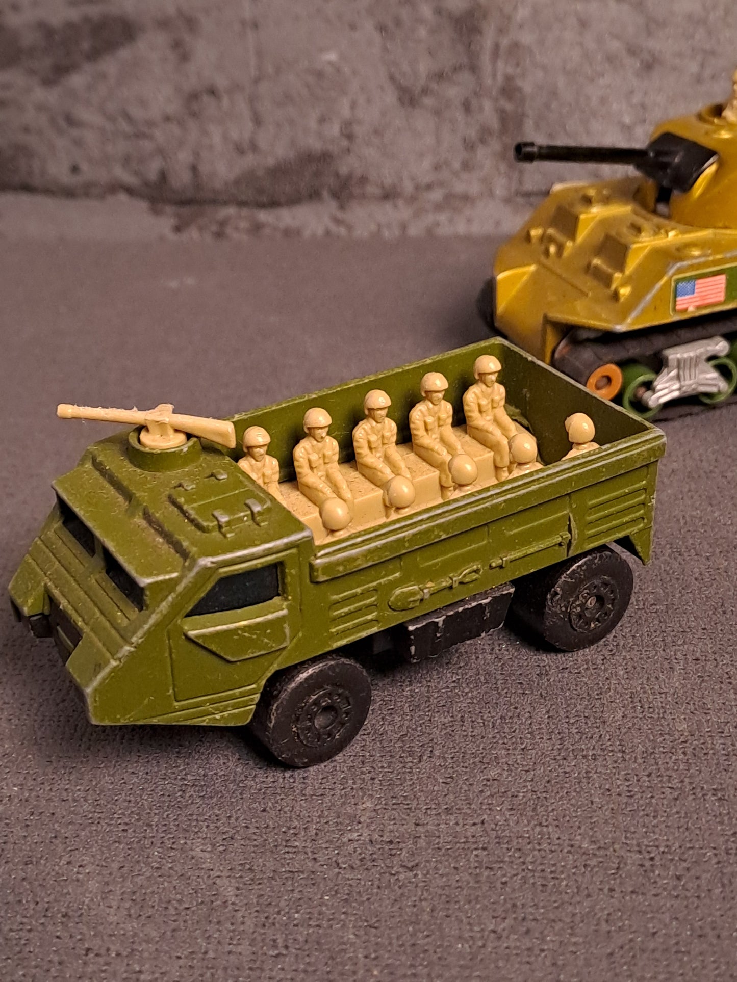 Matchbox Tank and Personal Carrier Military