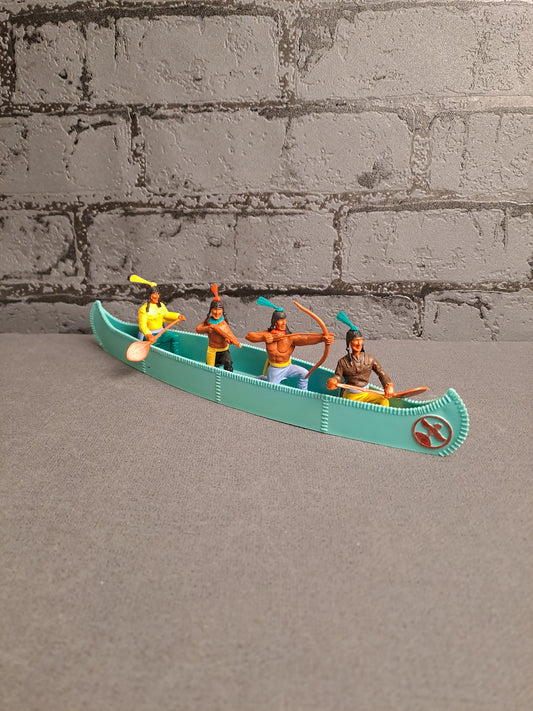 Timpo Toys Indians in Canoe / Timpo Toys Indianere i Kano
