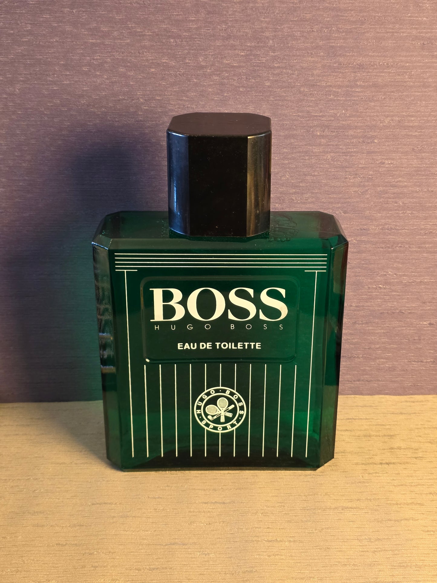 Hugo Boss Kæmpe Reklame Flaske / Hugo Boss Giant Advertising Bottle