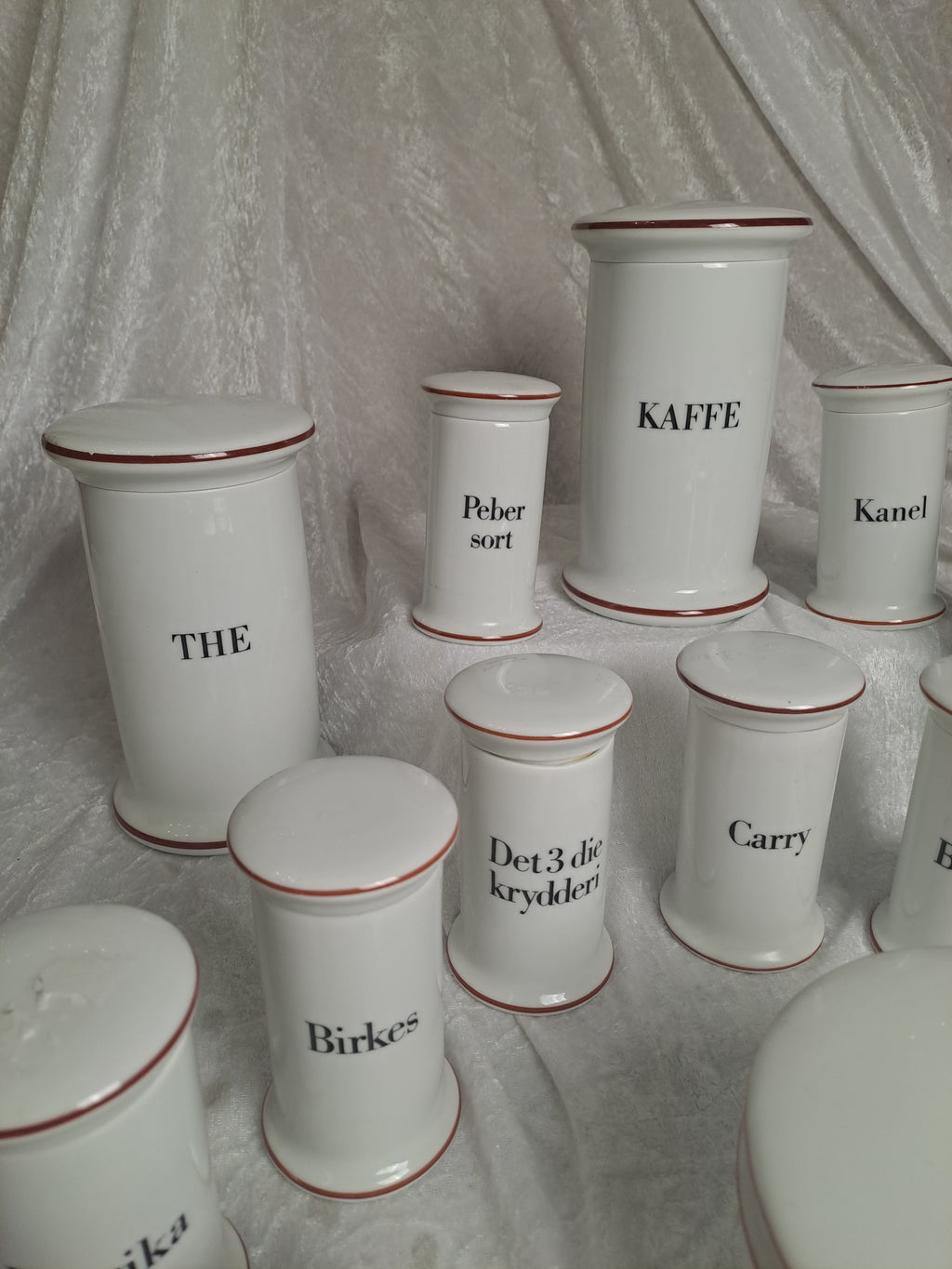 Bing & Groendahl Spice Jars / Bing & Grøndahl Krydderikrukker