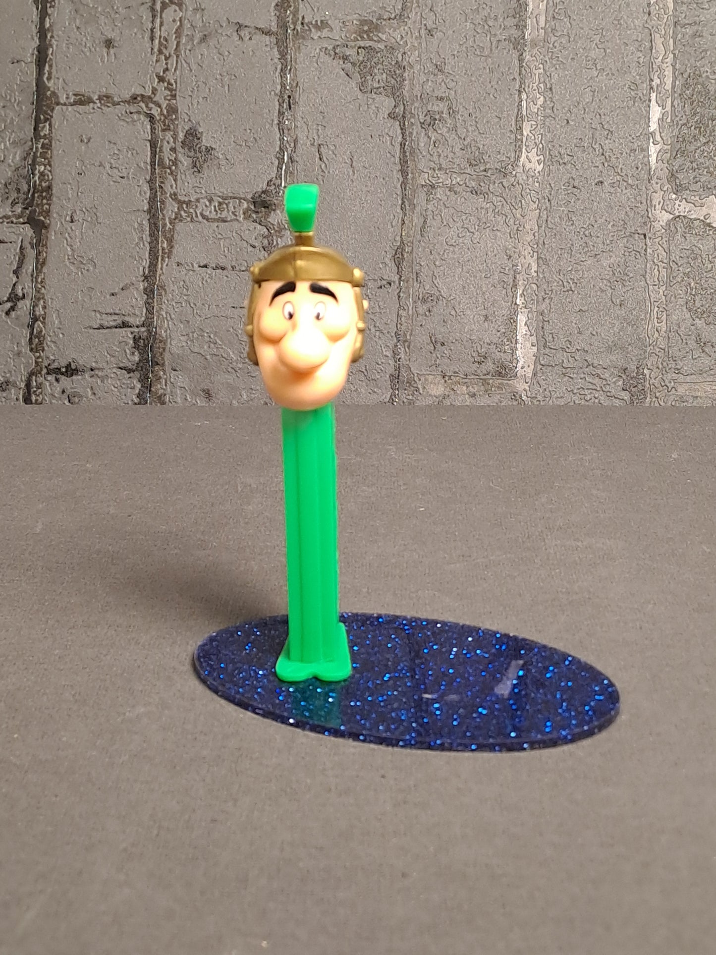 PEZ Roman Soldier Asterix