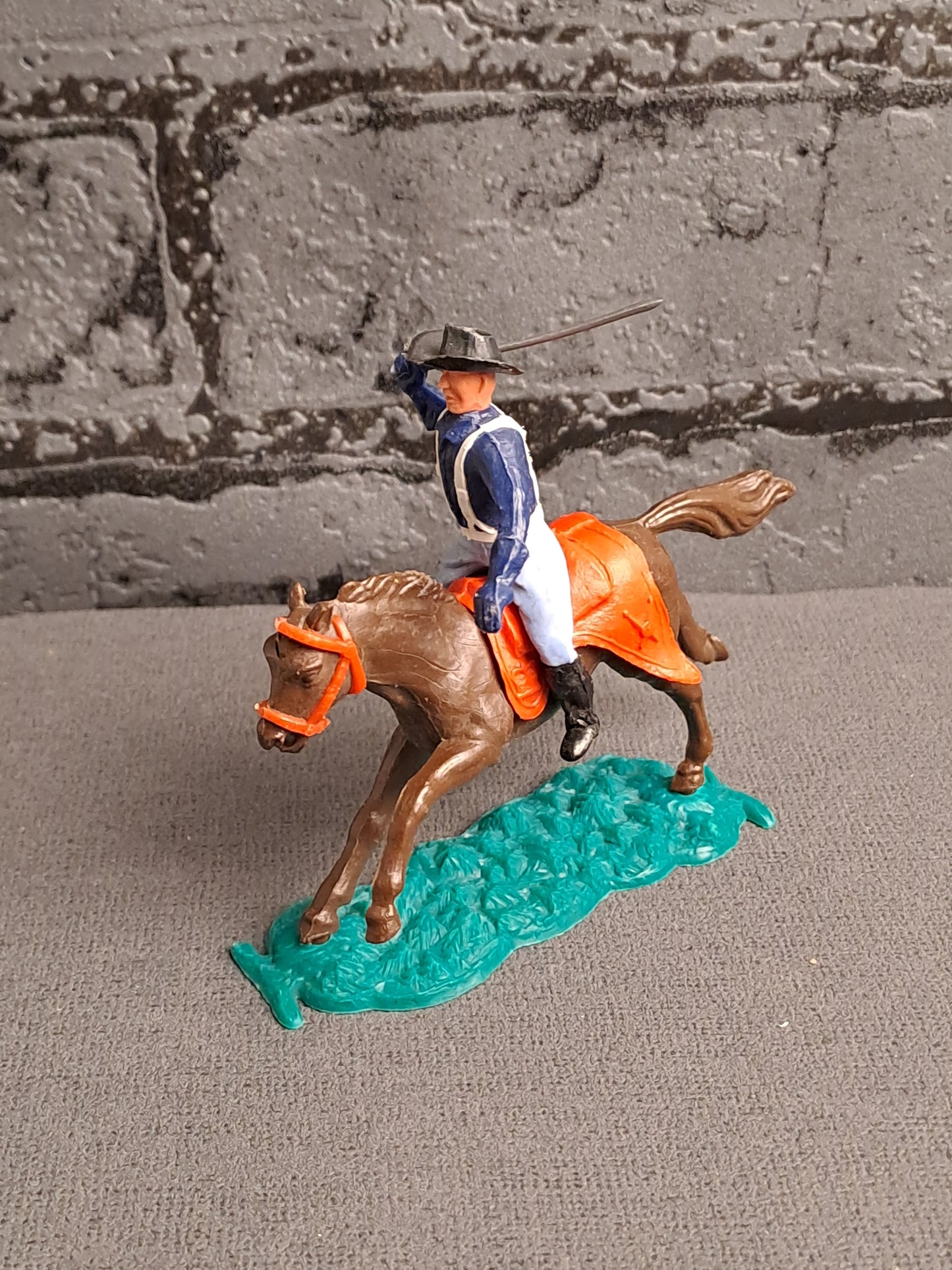 Timpo Toys U.S Cavalry Soldier on Horse / Timpo Toys U.S Kavaleri Soldat på Hest