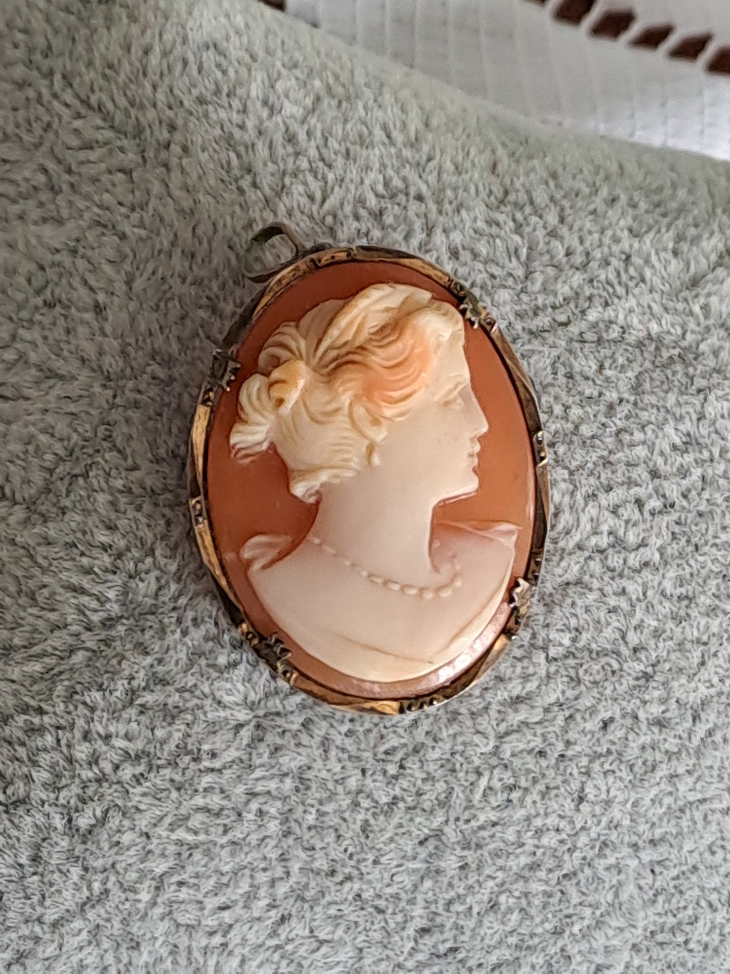 Antique 925 Silver Shell Carved Cameo Pendant/Brooch