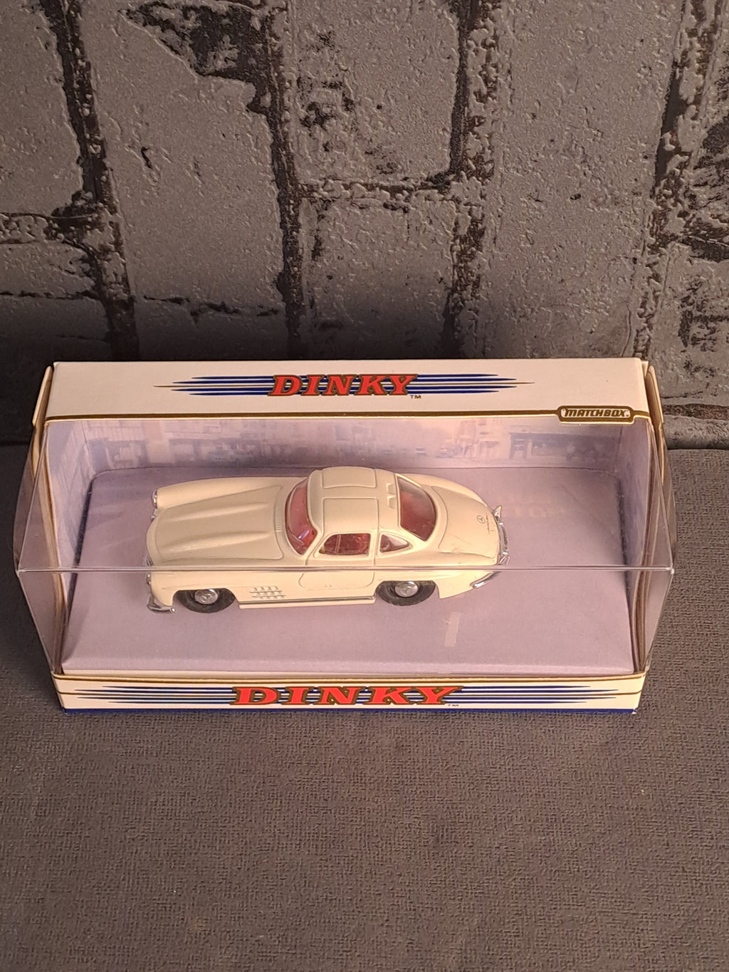 The Dinky Collection 1955 Mercedes Gullwing