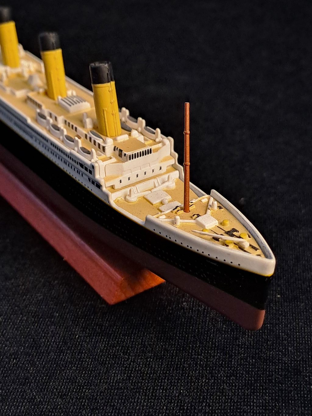 Titanic Model Ship / Titanic Modelskib