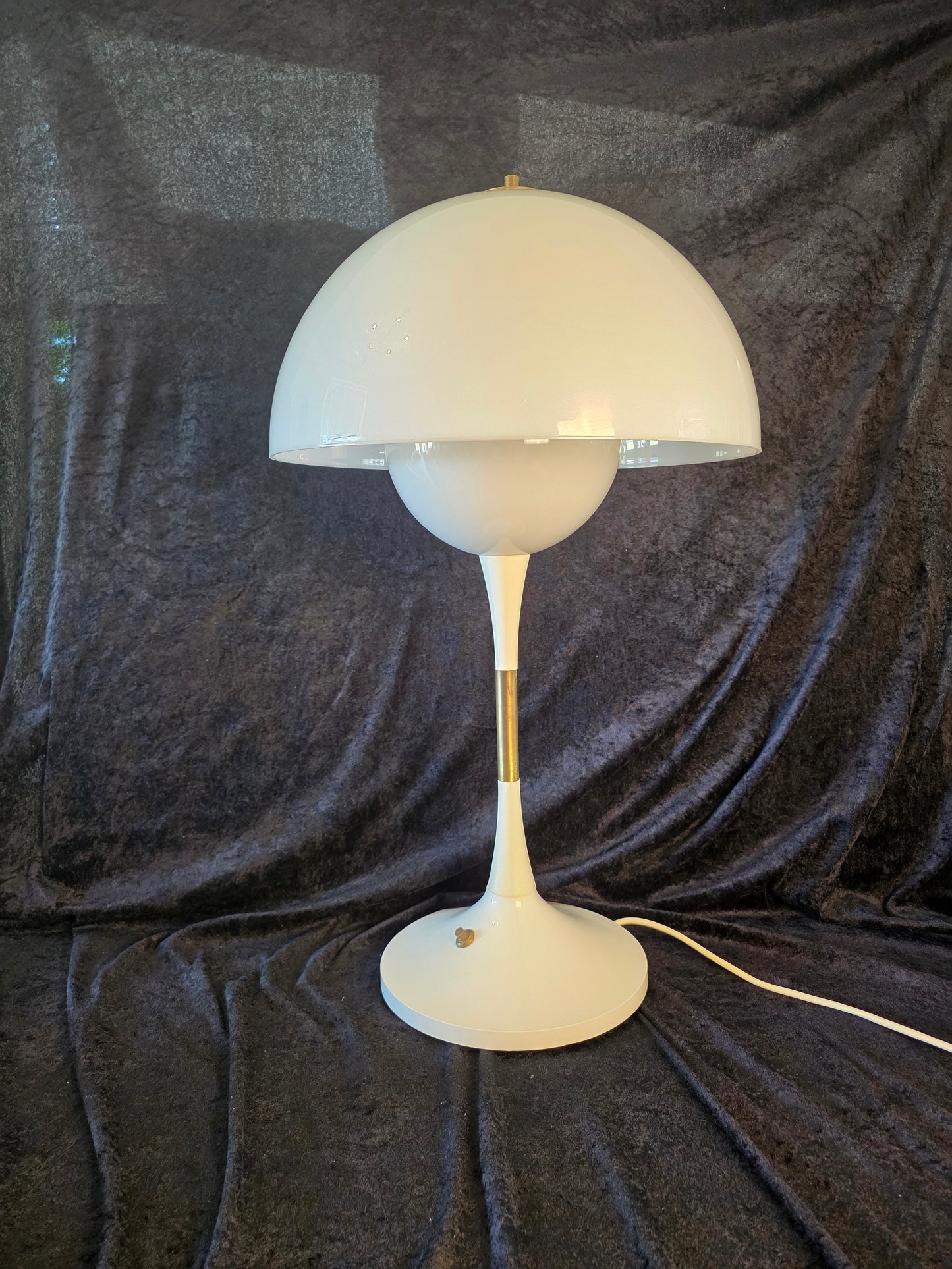 Trixel Bordlampe af Bent Karlby / Trixel Table Lamp by Bent Karlby