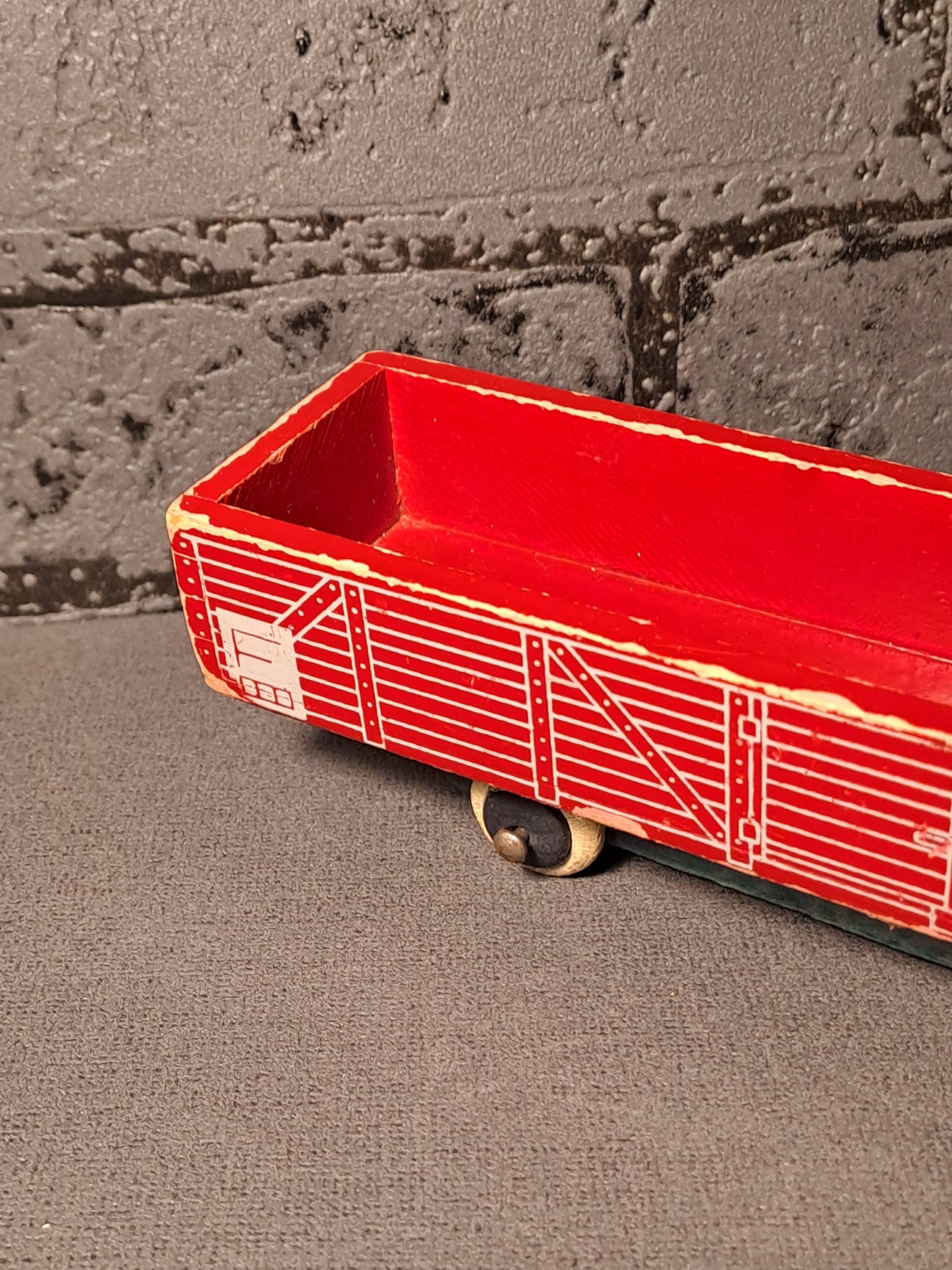 Hanse Locomotive and Wagon Wood Denmark 1950-1959 / Hanse Lokomotiv og Vogn Danmark 1950-1959