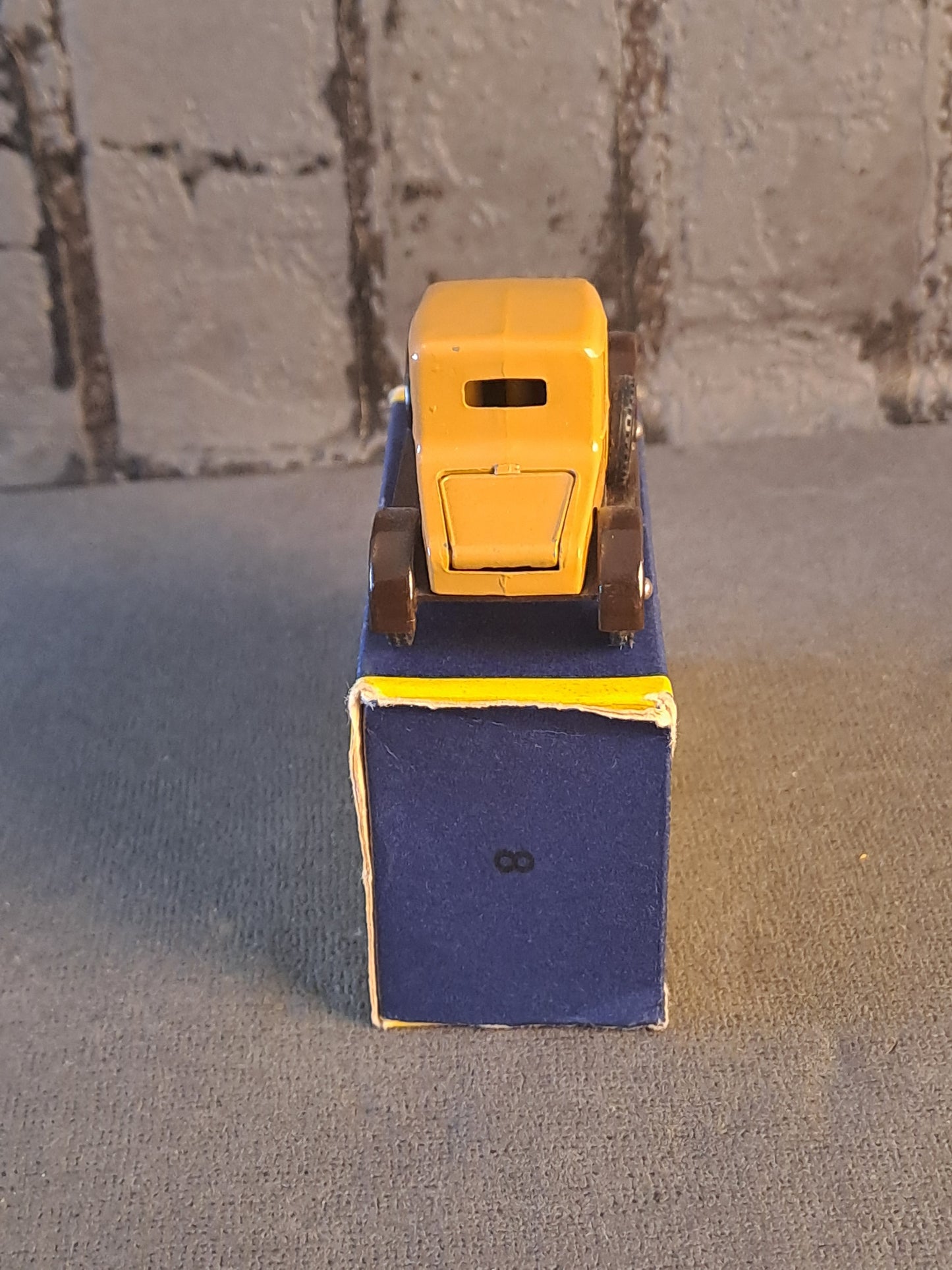 Lesney Models of Yesteryear The Bullnose Morris Cowley