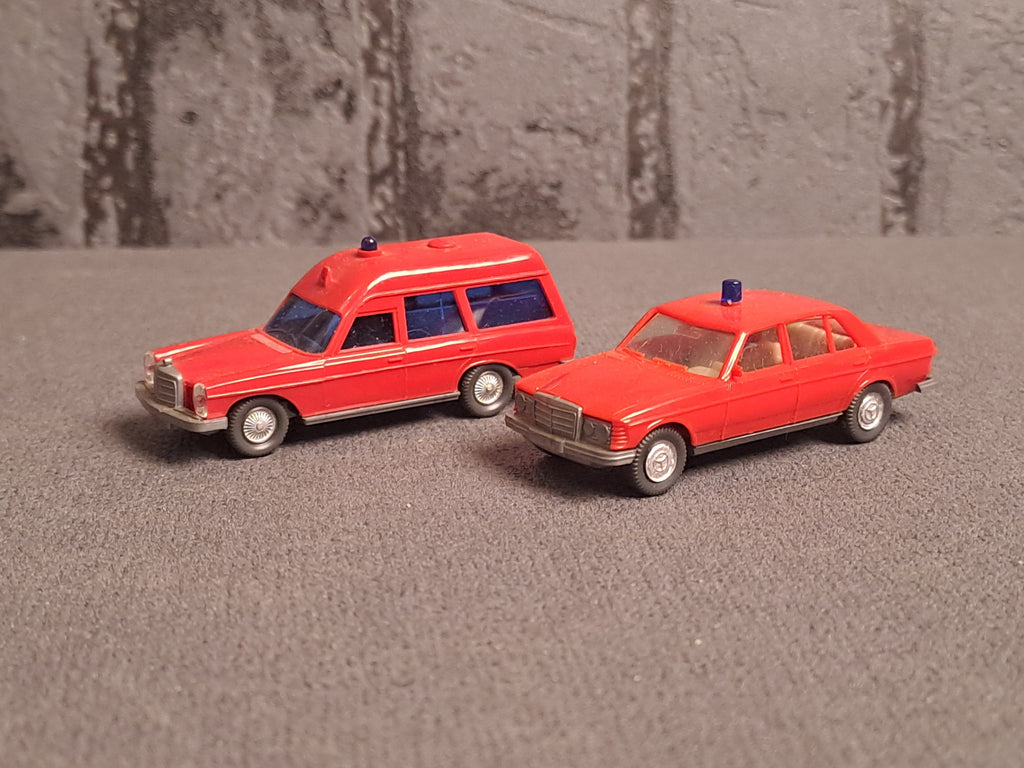 Wiking Mercedes x2