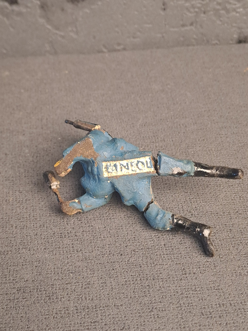 Lineol German Soldier with Hand Grenade