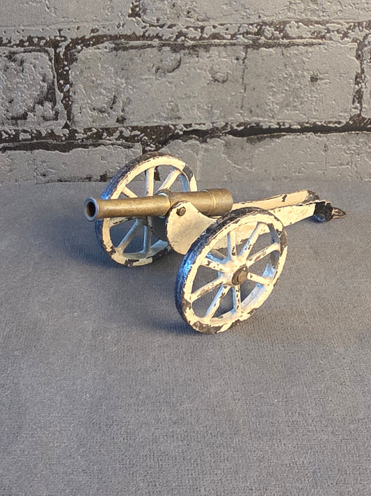 Antik Kanon 16 cm.