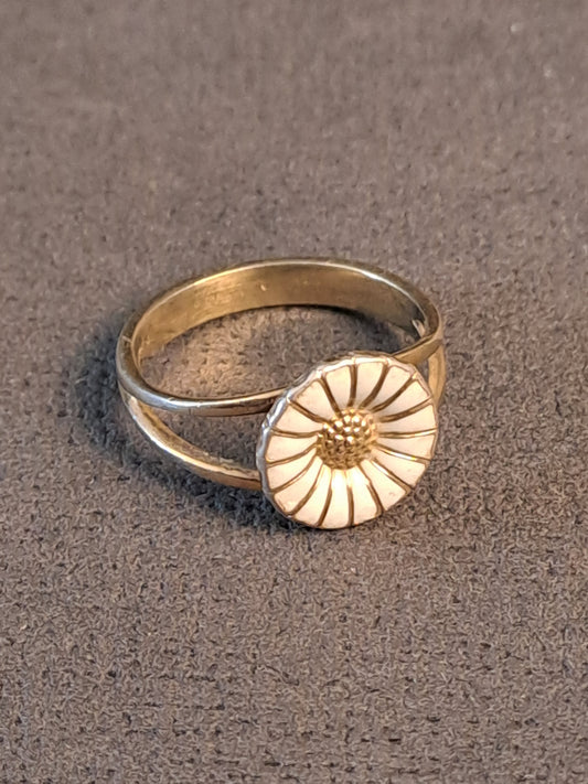 Daisy Ring By Georg Jensen