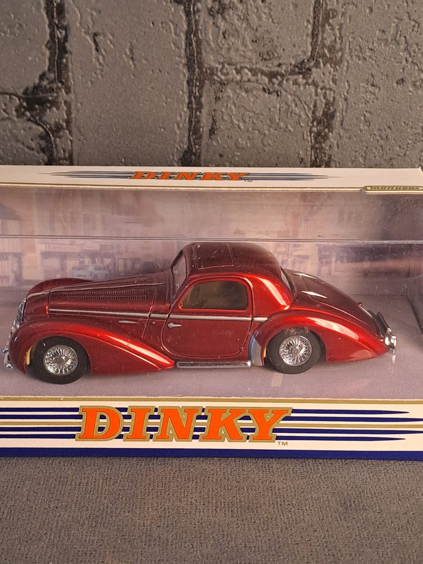 The Dinky Collection Delahaye 145