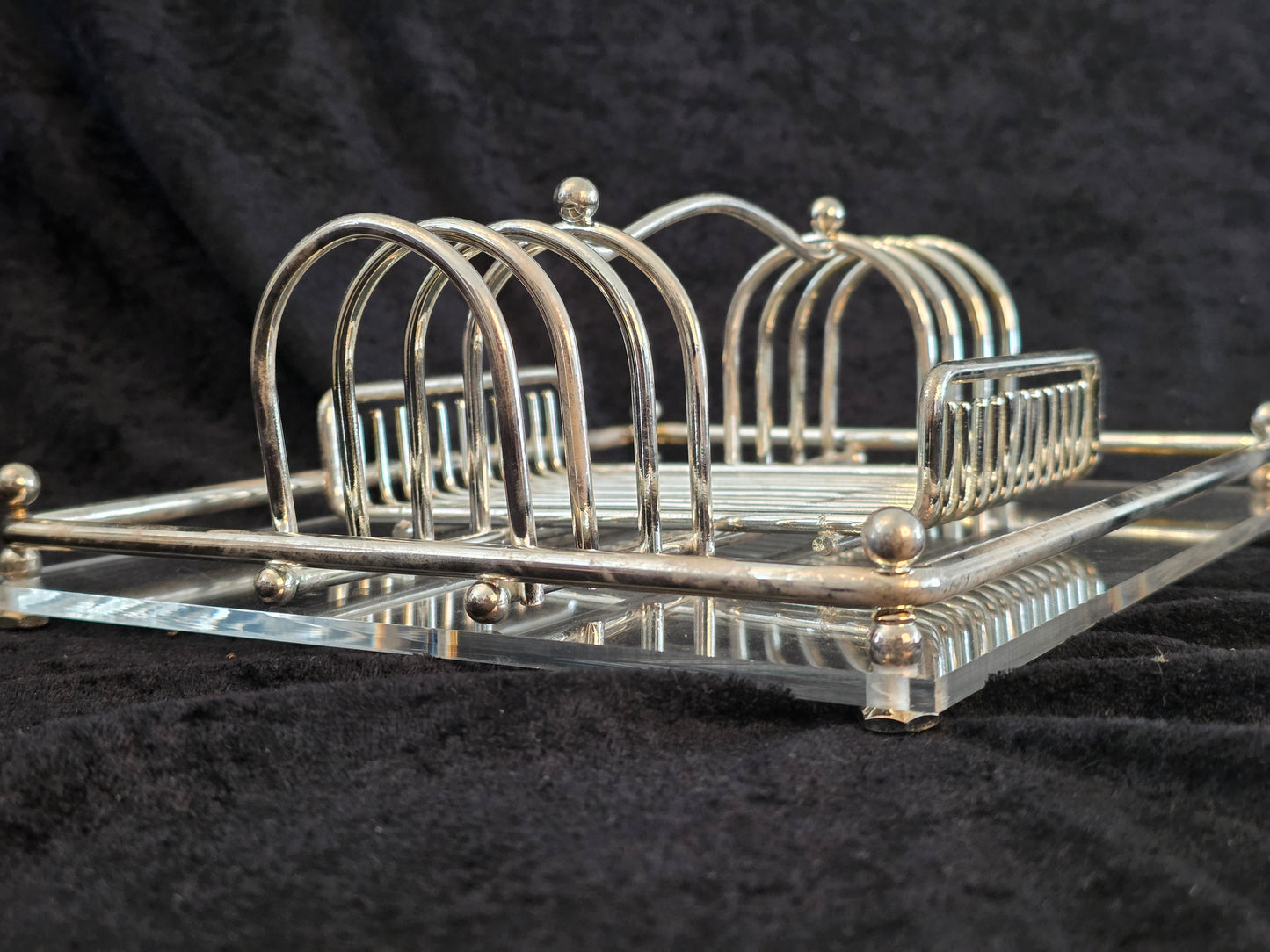 Vintage Toast Buffet Holder