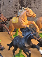 Britains Deetail Wild West Horses x18