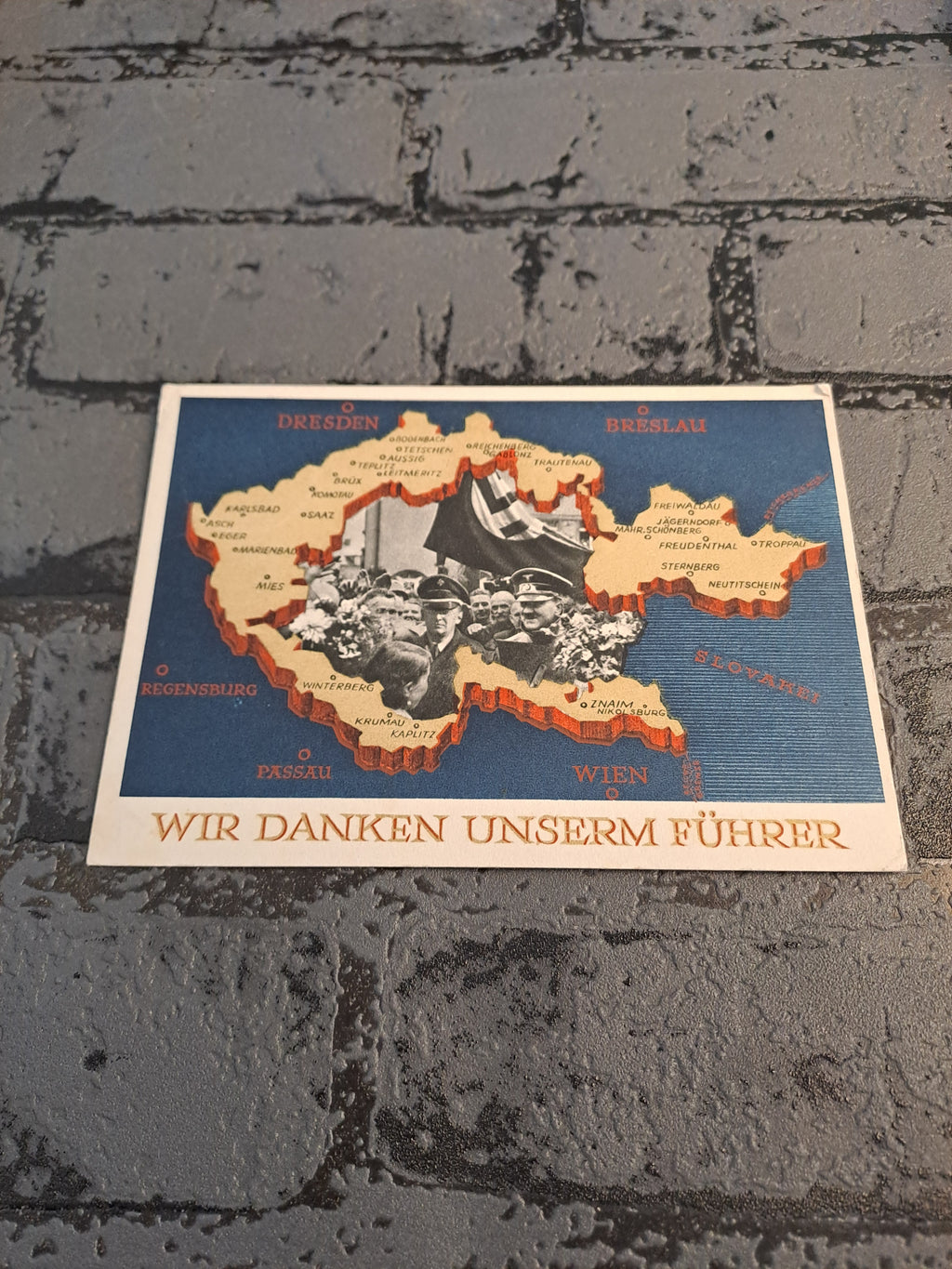 WW2 Postcard Wir Danken Unserm Fuhrer