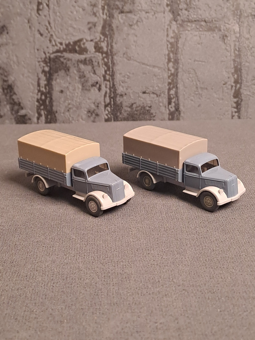 Wiking Opel Blitz x2