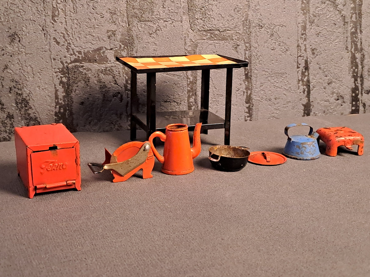 Tekno Denmark Miniature Gas Stove and Kitchen Tools