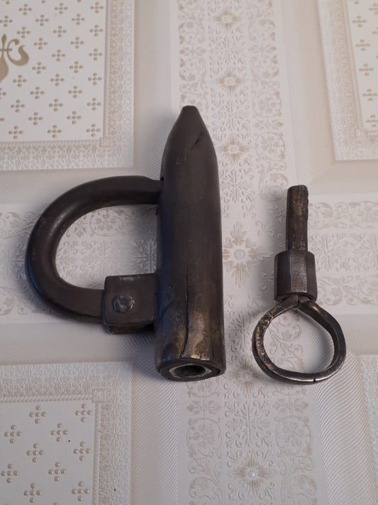 Antique Cast Lock 1870-1890 / Antik Hængelås 1870-1880