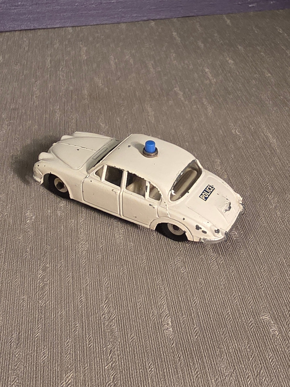 Dinky Politibil Jaguar / Police Car Jaguar