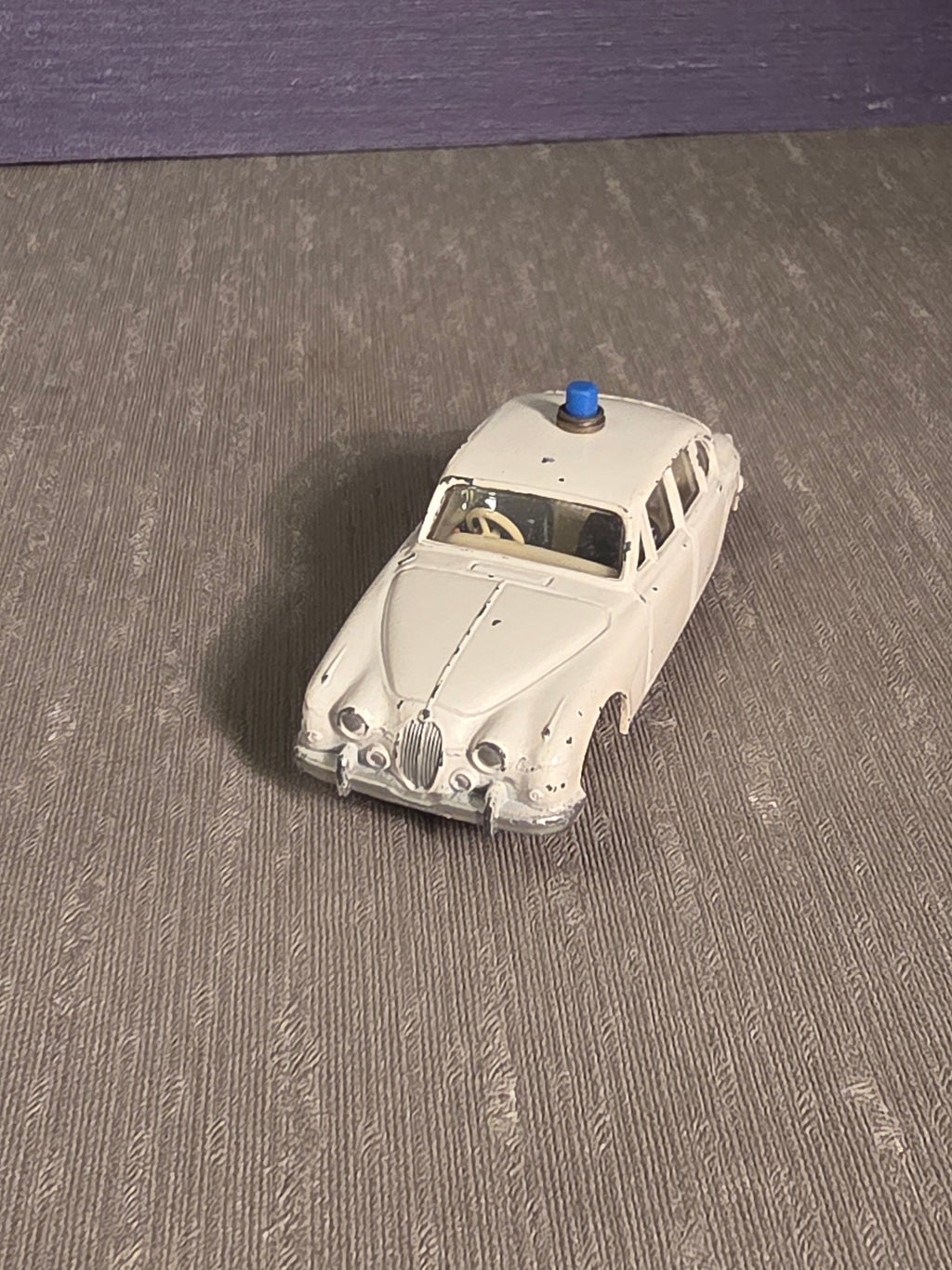 Dinky Politibil Jaguar / Police Car Jaguar